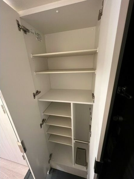 プレサンス葵デュリスの収納