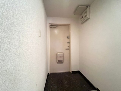 【玄関】 | ルミエール南摂津