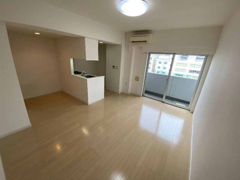 GRAND VAN FRESTALA東陽町の居間・リビング