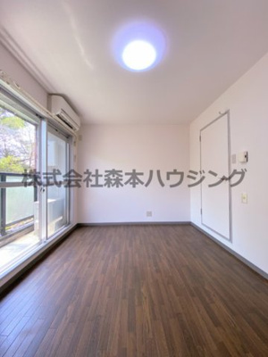 【洋室】 | 　サンシャイン香里パート1 | 落ち着いた色調の洋室です