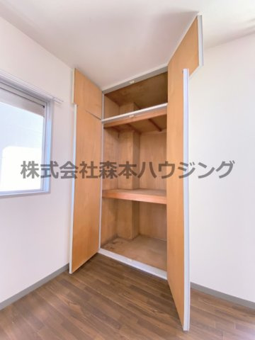 【収納】 | 　サンシャイン香里パート1 | 大きなものも収納できそうです