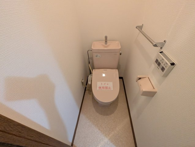 ノルデンハイム東三国Ⅲ　A棟のトイレ