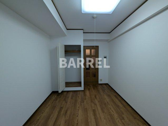 ノルデンハイム東三国Ⅲ　A棟の居間・リビング