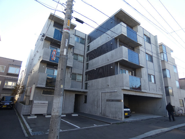 アステール麻生