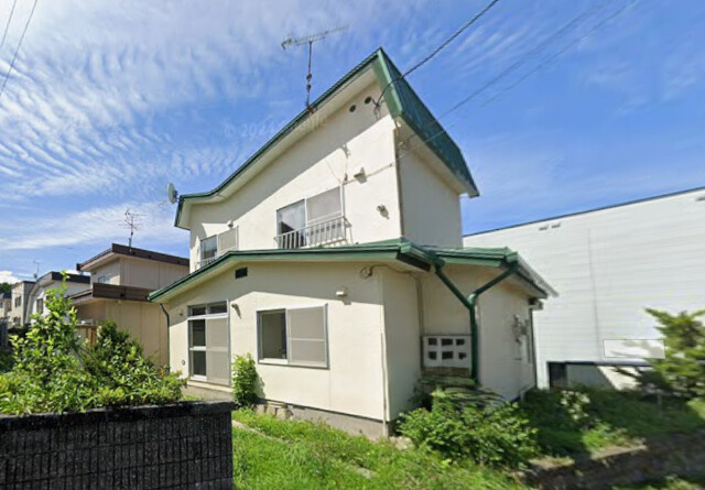石山3条7丁目貸家
