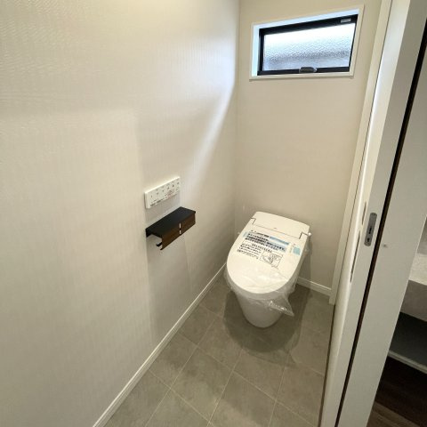 飯能市矢颪　平屋建新築住宅のトイレ