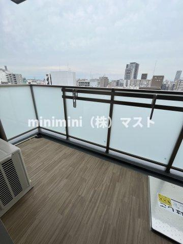 大阪市浪速区桜川４丁目の賃貸マンションのバルコニー