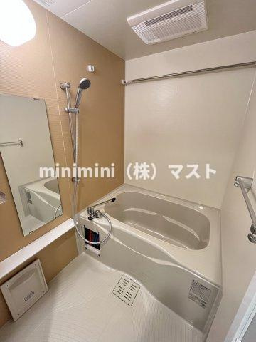 大阪市浪速区桜川４丁目の賃貸マンションの浴室