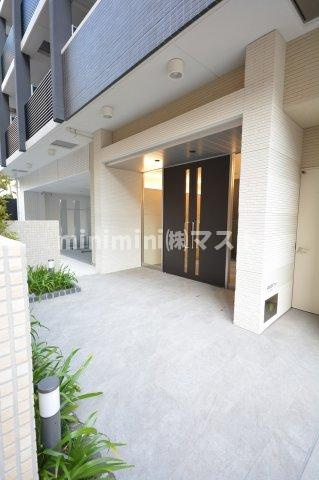 大阪市浪速区元町３丁目の賃貸マンションのエントランス