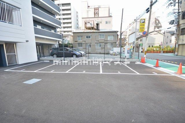 大阪市浪速区元町３丁目の賃貸マンションの駐車場