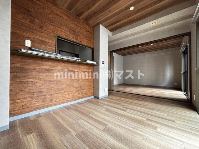 大阪市浪速区稲荷１丁目の賃貸マンションの収納
