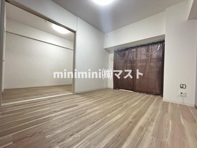 大阪市浪速区幸町３丁目の賃貸マンションの居間・リビング