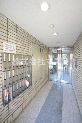 大阪市浪速区敷津西１丁目の賃貸マンションのロビー