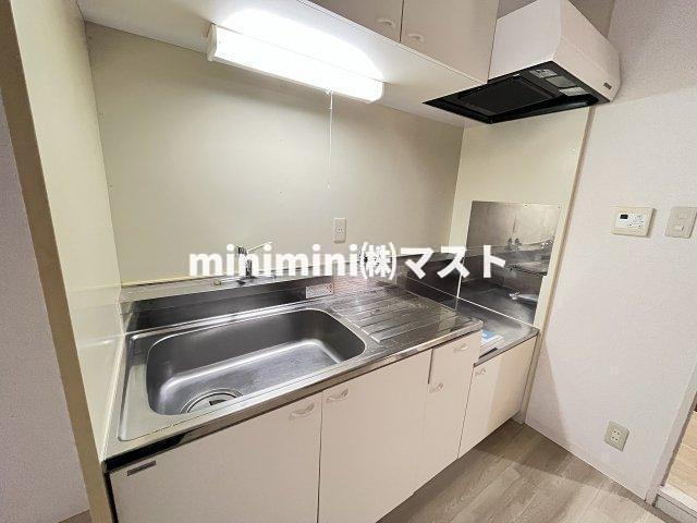 大阪市浪速区難波中３丁目の賃貸マンションのキッチン