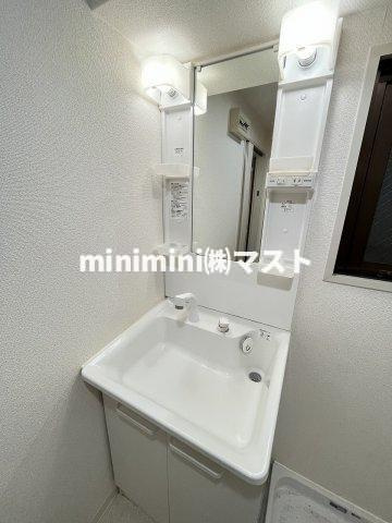 大阪市浪速区難波中３丁目の賃貸マンションの洗面所