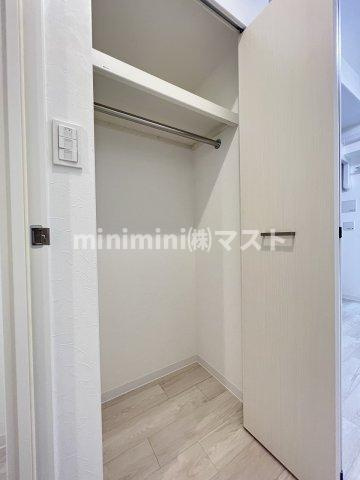 大阪市浪速区桜川４丁目の賃貸マンションの収納