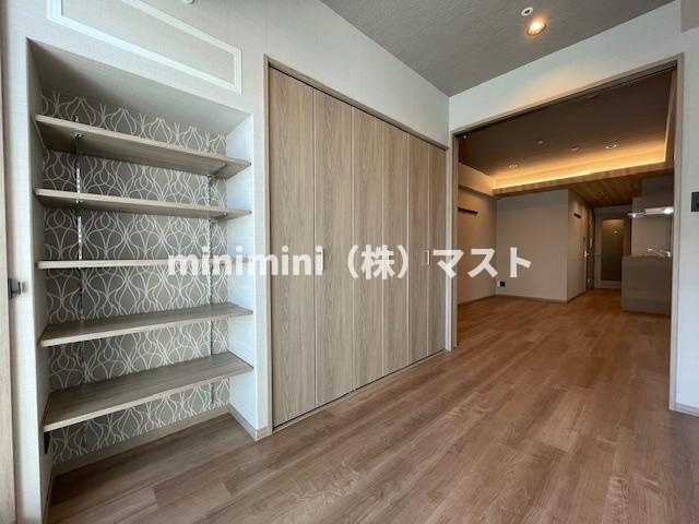 大阪市浪速区戎本町１丁目の賃貸マンションの内装