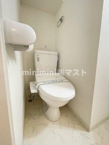 大阪市浪速区塩草３丁目の賃貸マンションのトイレ