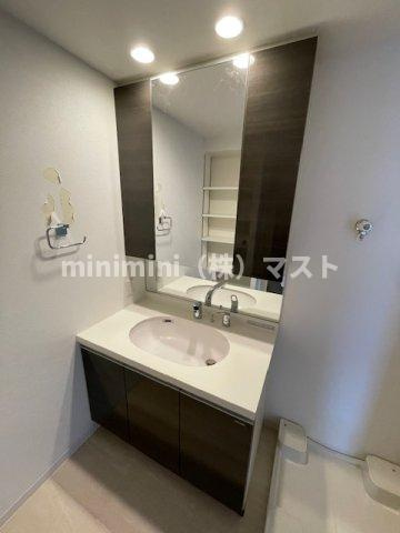 大阪市浪速区敷津西１丁目の賃貸マンションの洗面所