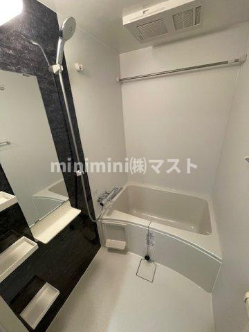 大阪市浪速区日本橋東１丁目の賃貸マンションの浴室