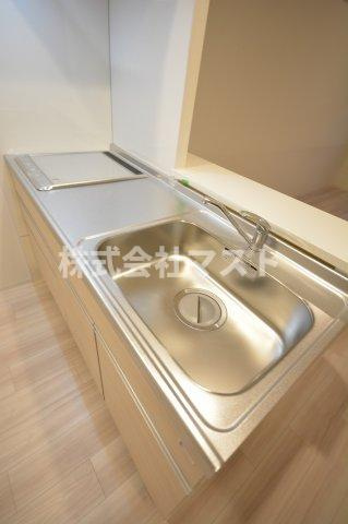大阪市浪速区桜川１丁目の賃貸マンションのキッチン