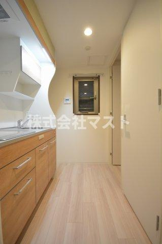 大阪市浪速区桜川１丁目の賃貸マンションの内装