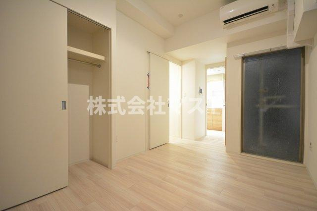 大阪市浪速区桜川１丁目の賃貸マンションの内装