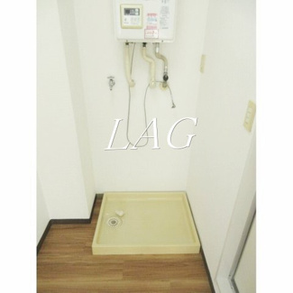 【設備】 | クレエ中野 | 洗濯機置場です。