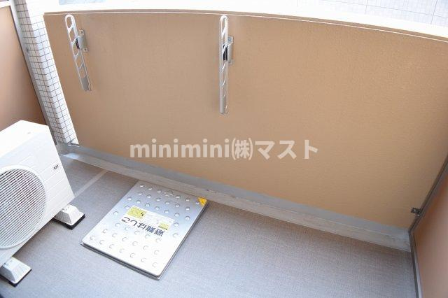 大阪市浪速区敷津東２丁目の賃貸マンションのバルコニー