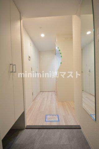 大阪市浪速区日本橋東２丁目の賃貸マンションの玄関