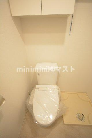 大阪市浪速区日本橋東２丁目の賃貸マンションのトイレ