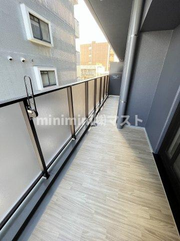 大阪市浪速区戎本町１丁目の賃貸マンションのバルコニー