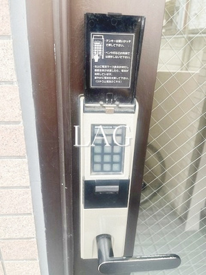 【セキュリティ】 | ドリームズ | オートロックになります。
