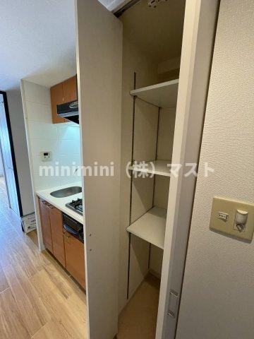 大阪市浪速区戎本町１丁目の賃貸マンションの収納