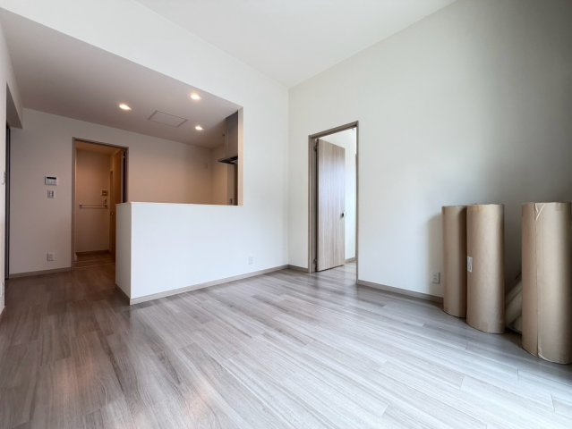 Loyal Pine Eastの居間・リビング