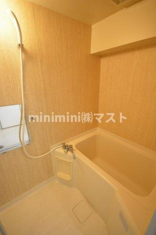 大阪市浪速区恵美須西２丁目の賃貸マンションの浴室