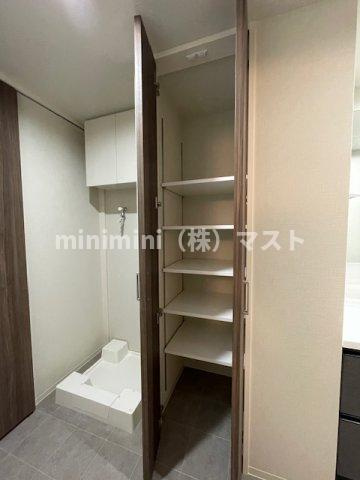 大阪市浪速区敷津東２丁目の賃貸マンションの収納