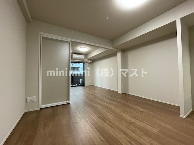 大阪市浪速区敷津東２丁目の賃貸マンションの洋室