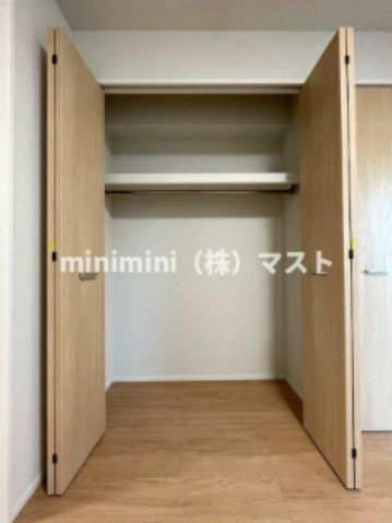 大阪市浪速区敷津東２丁目の賃貸マンションの収納