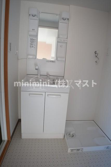 大阪市浪速区塩草３丁目の賃貸マンションの洗面所