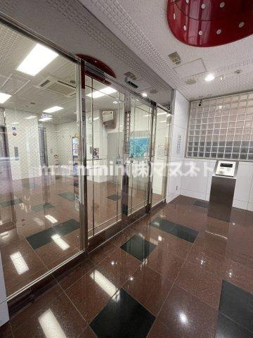 大阪市浪速区幸町１丁目の賃貸マンションのロビー