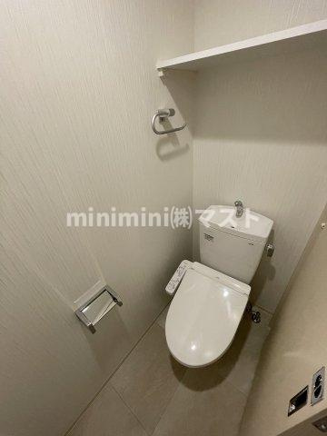 大阪市浪速区恵美須西１丁目の賃貸マンションのトイレ