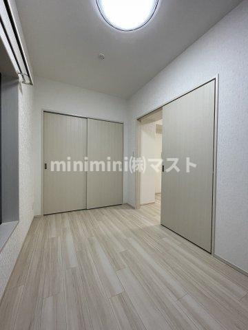 大阪市浪速区恵美須西１丁目の賃貸マンションの居間・リビング