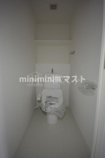 大阪市浪速区塩草１丁目の賃貸マンションのトイレ|※同マンション別間取り参考写真です