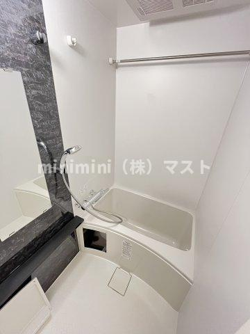 大阪市浪速区稲荷１丁目の賃貸マンションの浴室