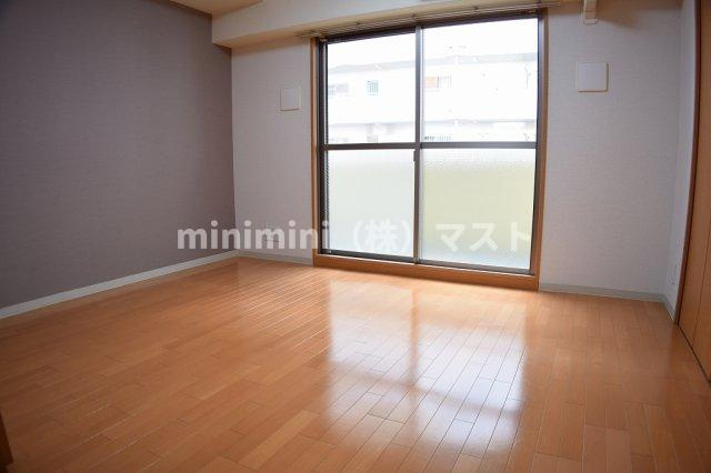大阪市浪速区大国１丁目の賃貸マンションの洋室