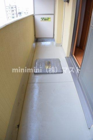 大阪市浪速区大国１丁目の賃貸マンションのバルコニー