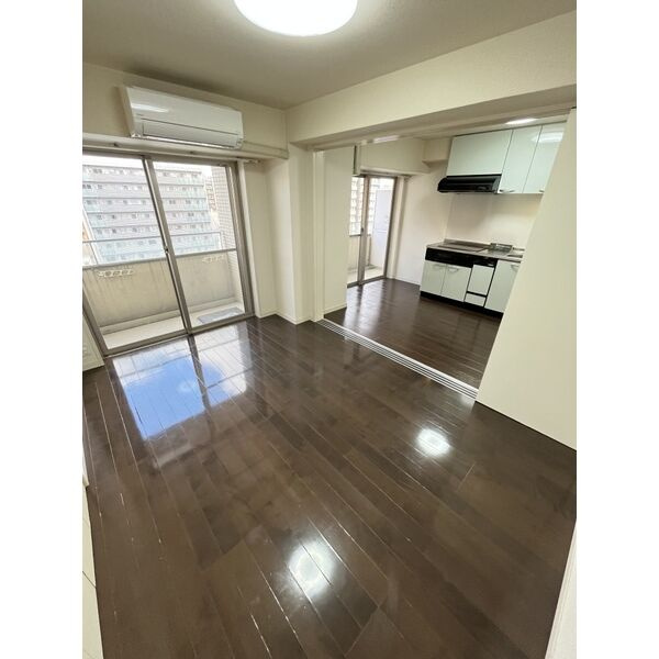 大阪市浪速区敷津西１丁目の賃貸マンションの内装