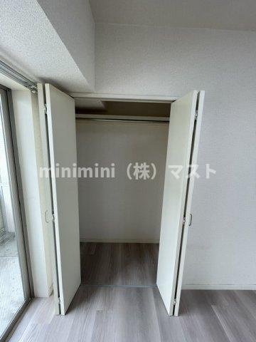 大阪市浪速区敷津西１丁目の賃貸マンションの収納