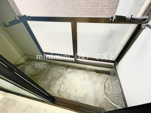 大阪市浪速区戎本町１丁目の賃貸マンションのバルコニー